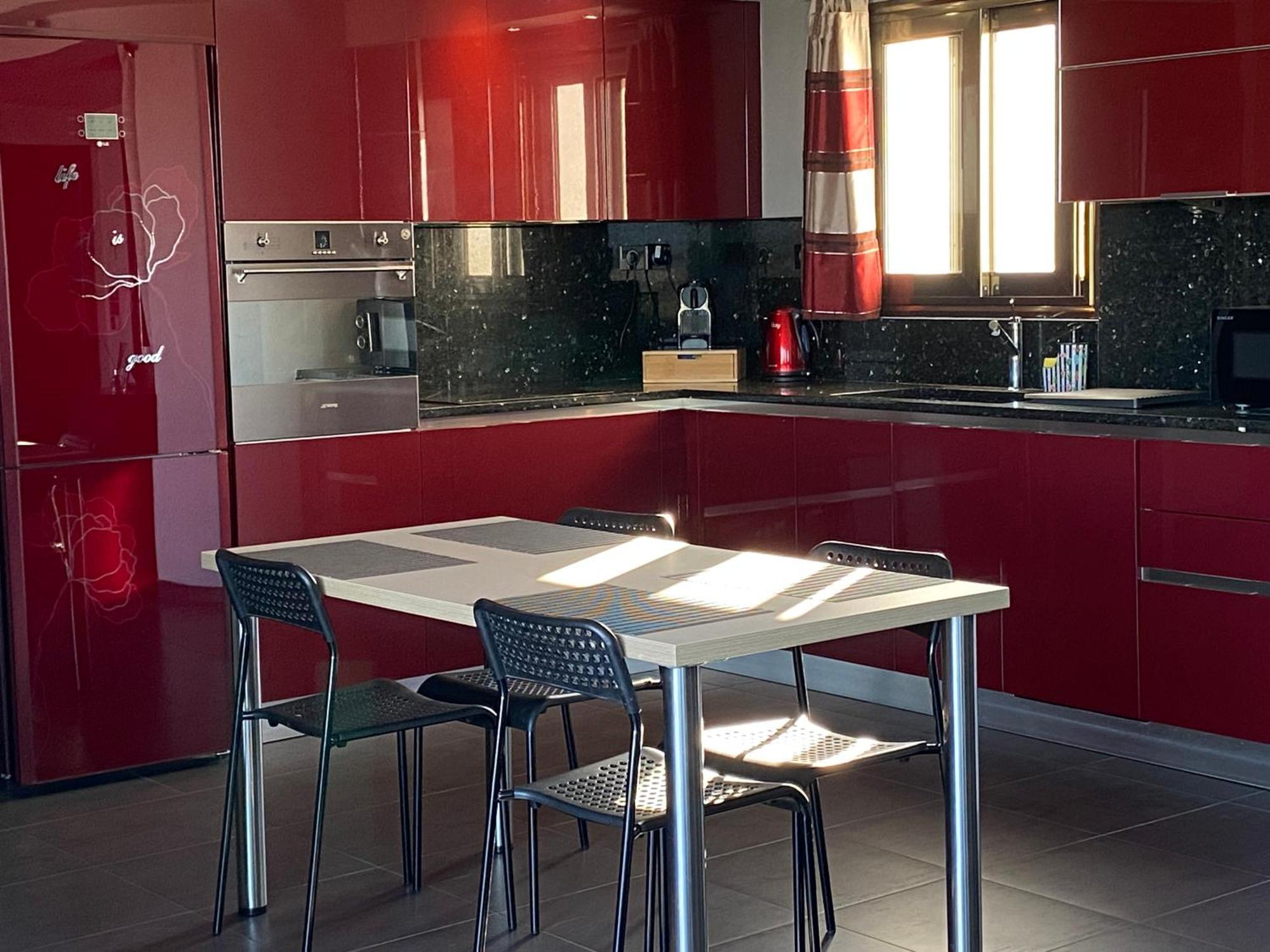 Luxury View Apartment 10Min From Athens Airport Koropi Exterior photo
