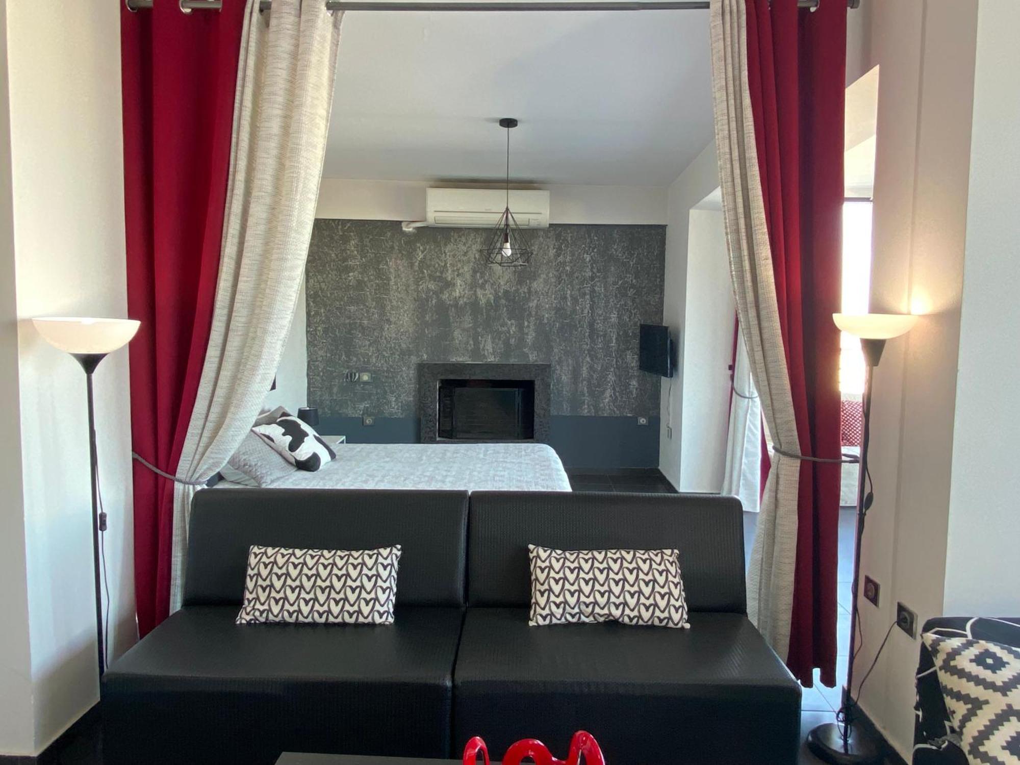 Luxury View Apartment 10Min From Athens Airport Koropi Exterior photo