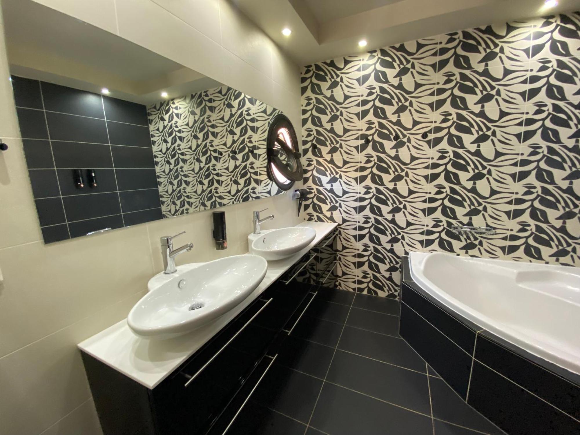 Luxury View Apartment 10Min From Athens Airport Koropi Exterior photo